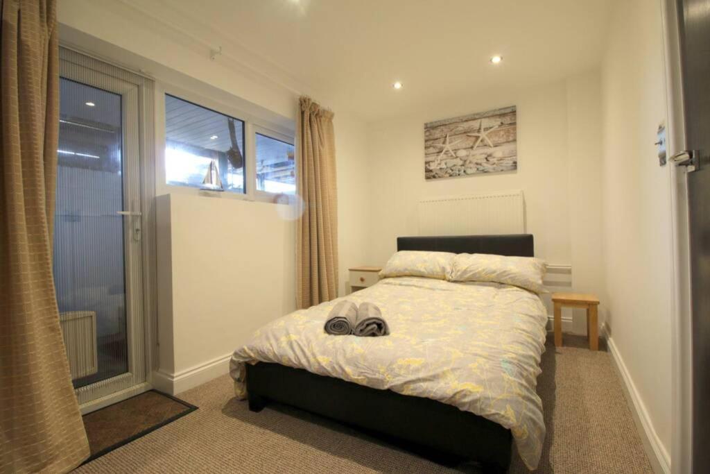Pebbles Apartment By Air Premier Seaford Ngoại thất bức ảnh